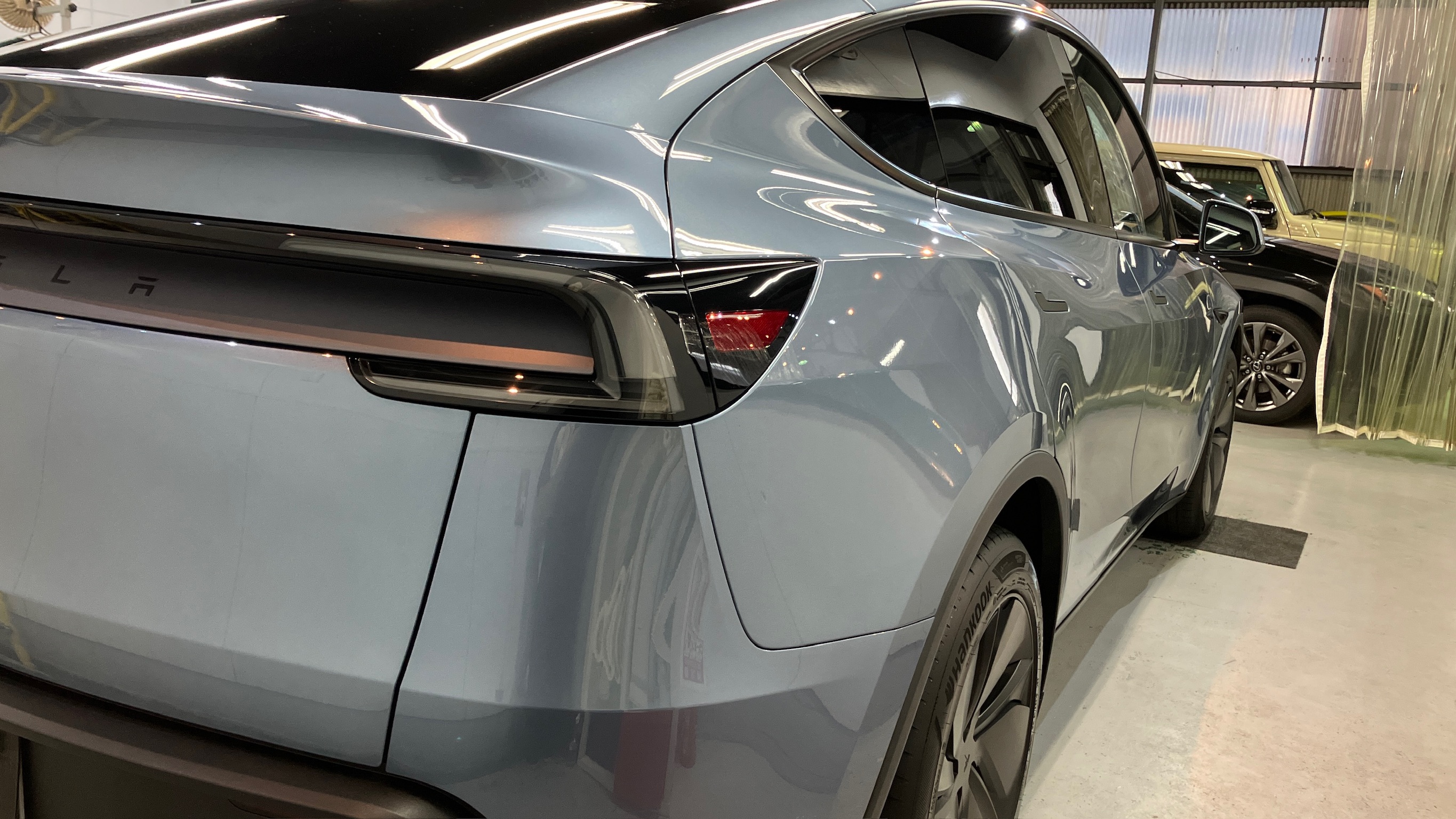 テスラ・モデルY：アドバンスド施工：完成写真５
