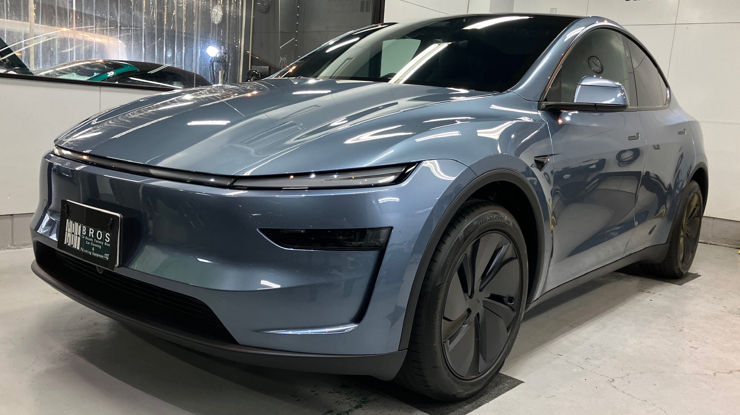 テスラ・モデルY：アドバンスド施工：完成写真３